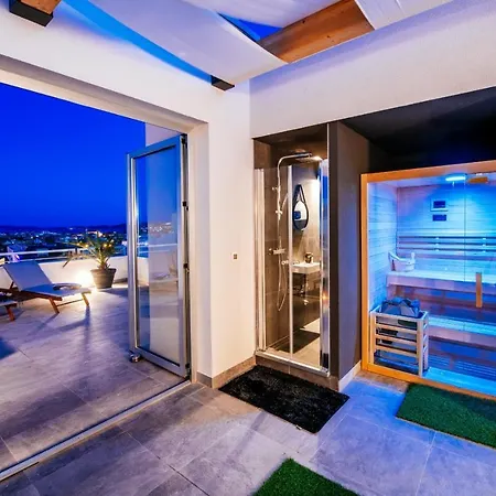 Penthouse Luxury 아파트